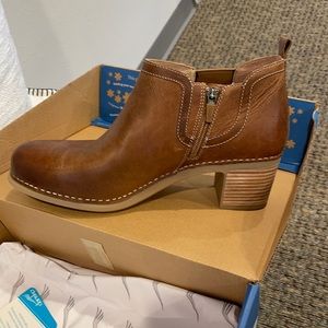 Dansko Boots! New!!